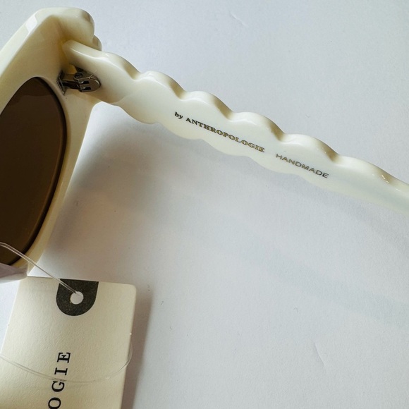 Anthropologie Cream Rectangle Wavy Temple Sunglasses